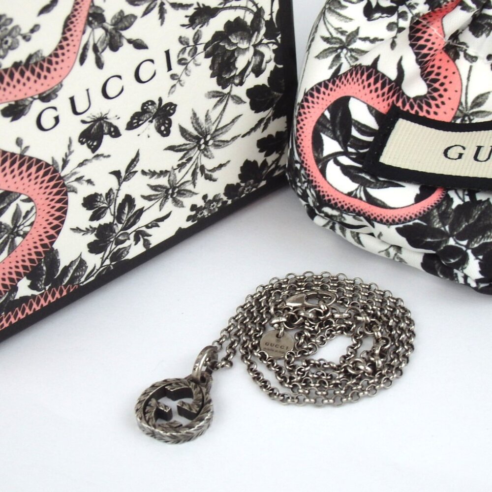 Authentic Gucci Interlocking G Arabesque Necklace… - image 1